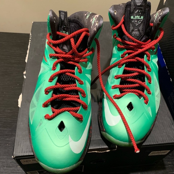 Lebron X cutting Jade size 9 - Picture 2 of 2